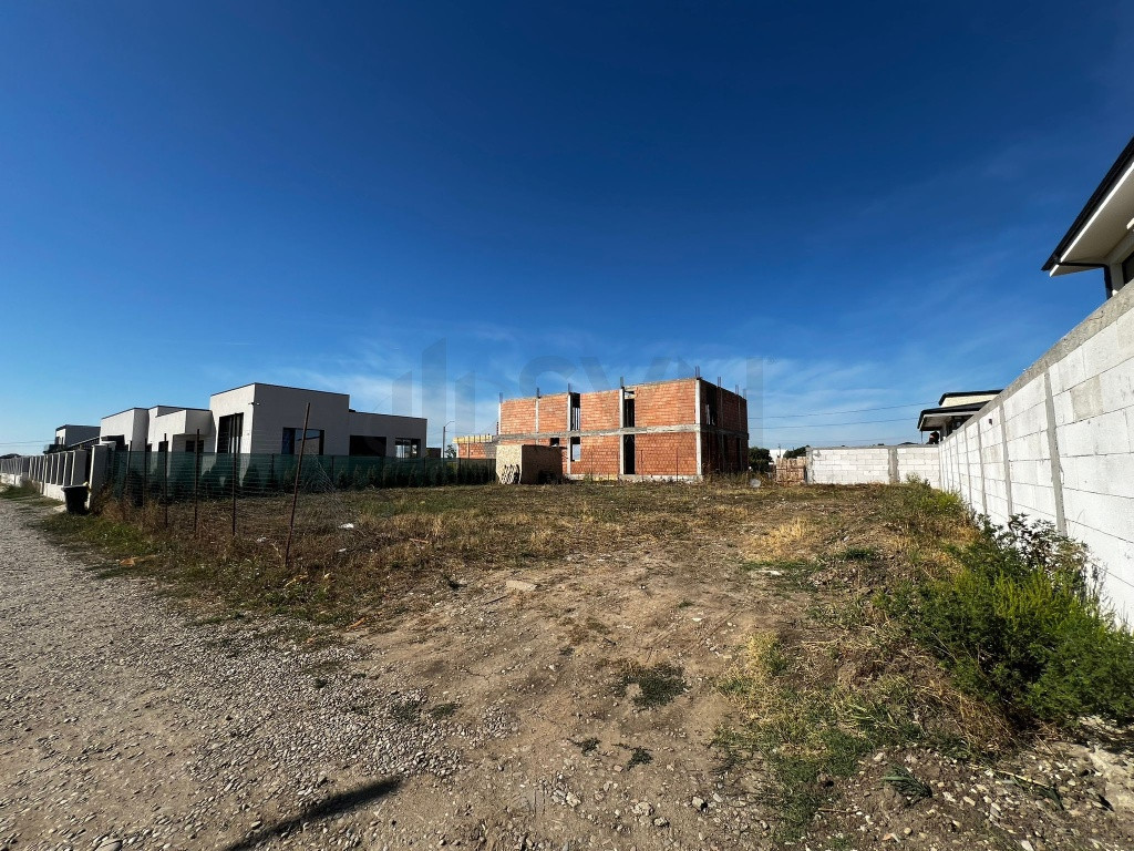 Teren 500mp I Tunari