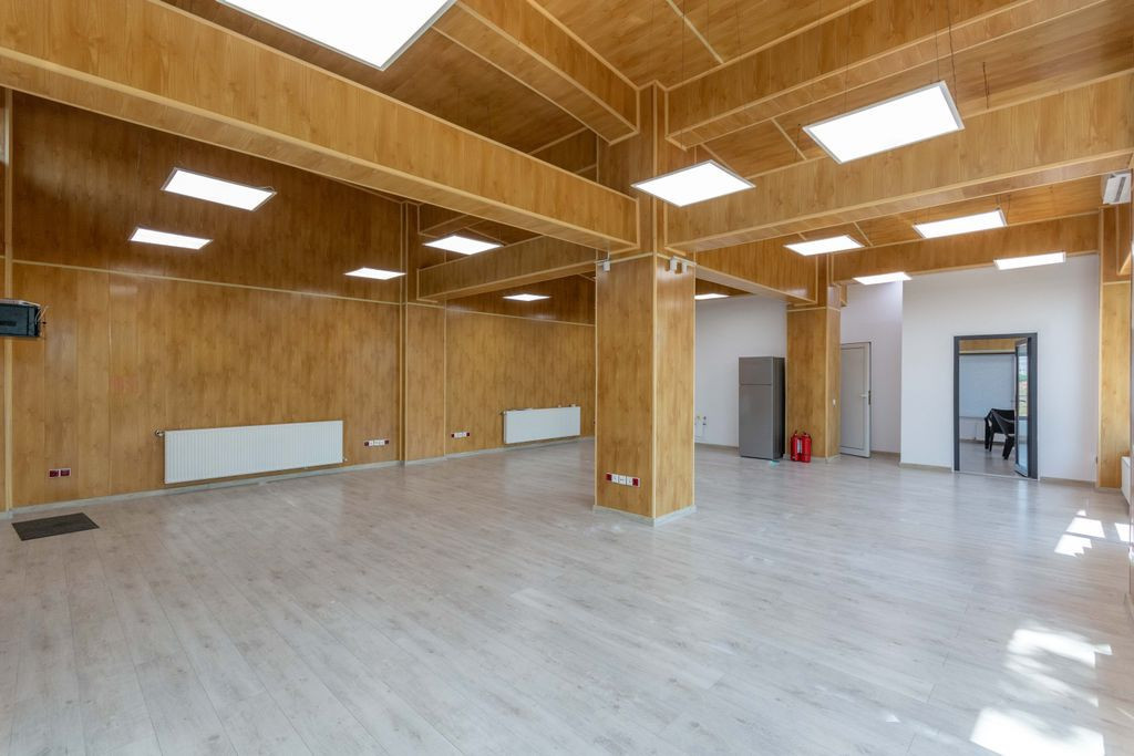 Spatiu comercial de inchiriat, Pantelimon 309, vis-a-vis ...