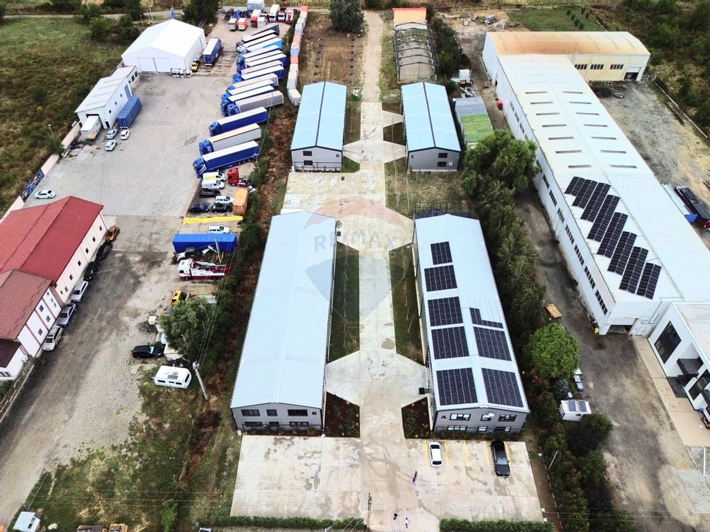 Spatiu industrial Hale, depozit logistic, Birouri premium...