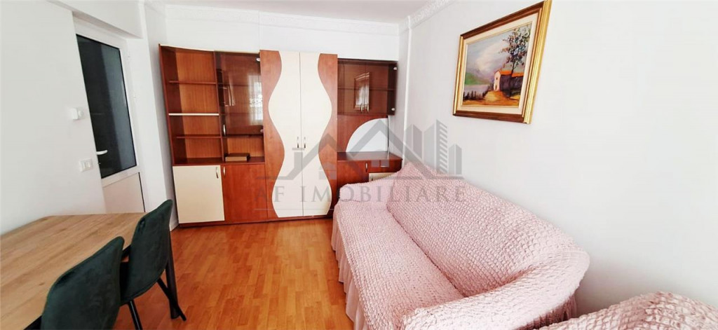 Apartament cu 2 camere de inchiriat