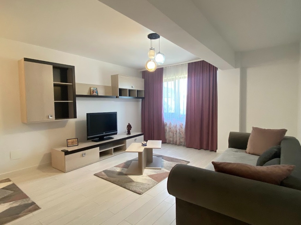 Ap 2 cam fond nou, Gavana, parcare, 400 euro