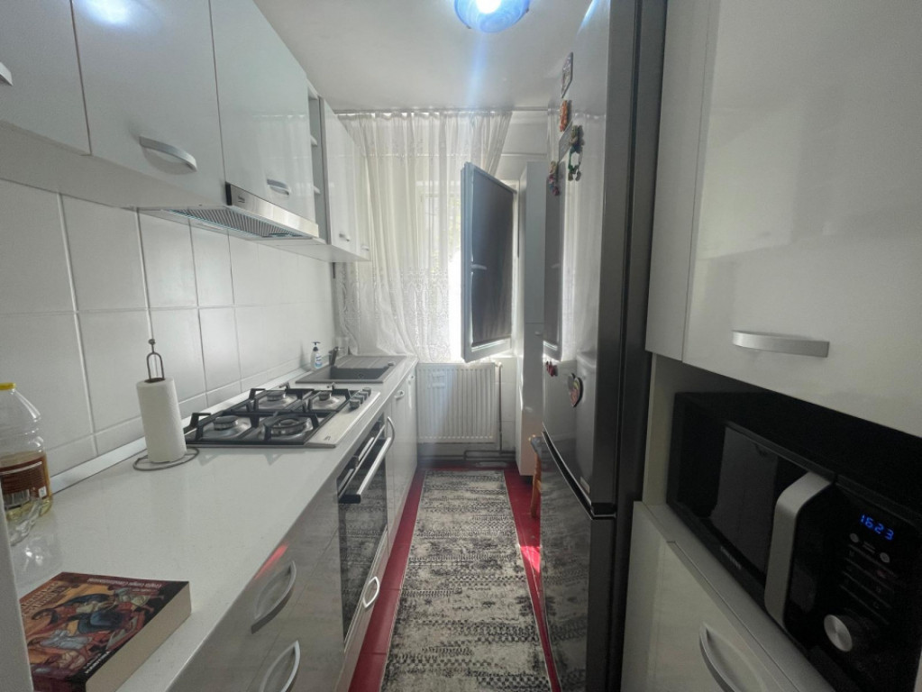 APARTAMENT 3 CAMERE, MOBILAT SI UTILAT, ETAJ 1, MIRCEA, PRIM