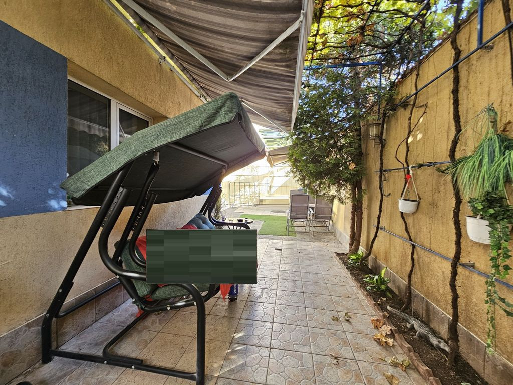 Casa 5 camere 270mp utili -curte proprie, Vitan Splaiul U...