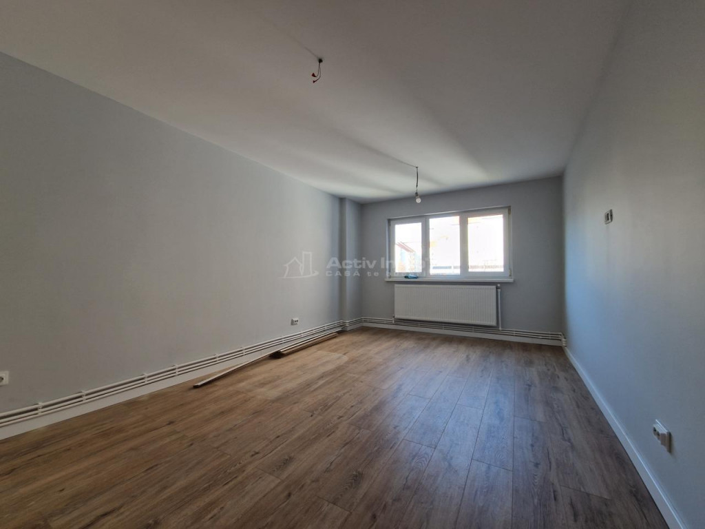 Apartament 3 Camere | Etaj 1 | Stadion - Cetate | 2 Bai | 2