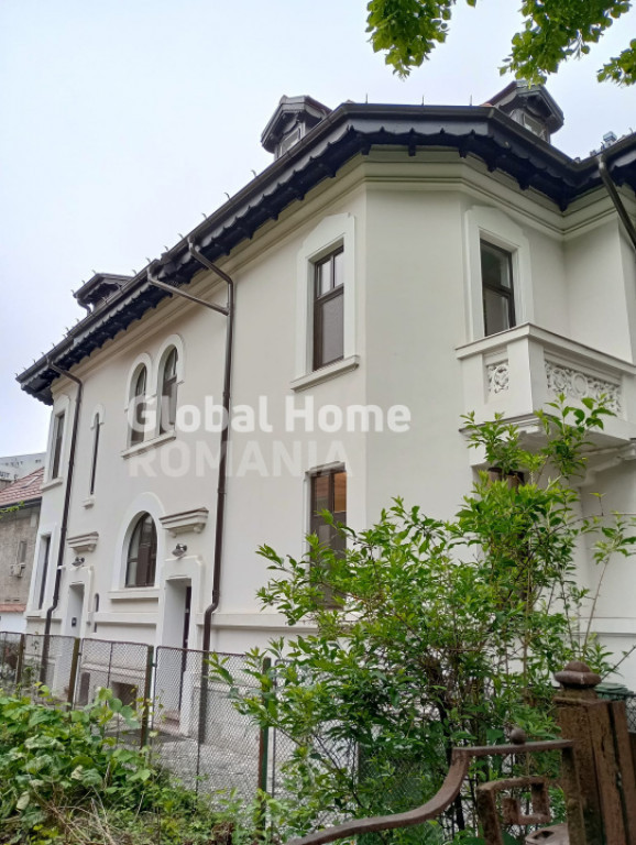 Vila 11 Camere | Arhitectura NeoRomaneasca | Dorobanti - Cap