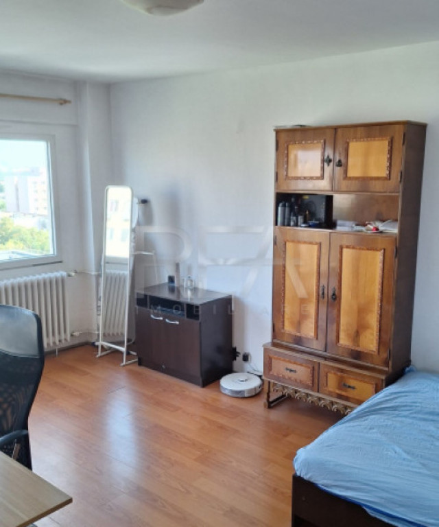 3 Camere Decomandat Zona Politehnica