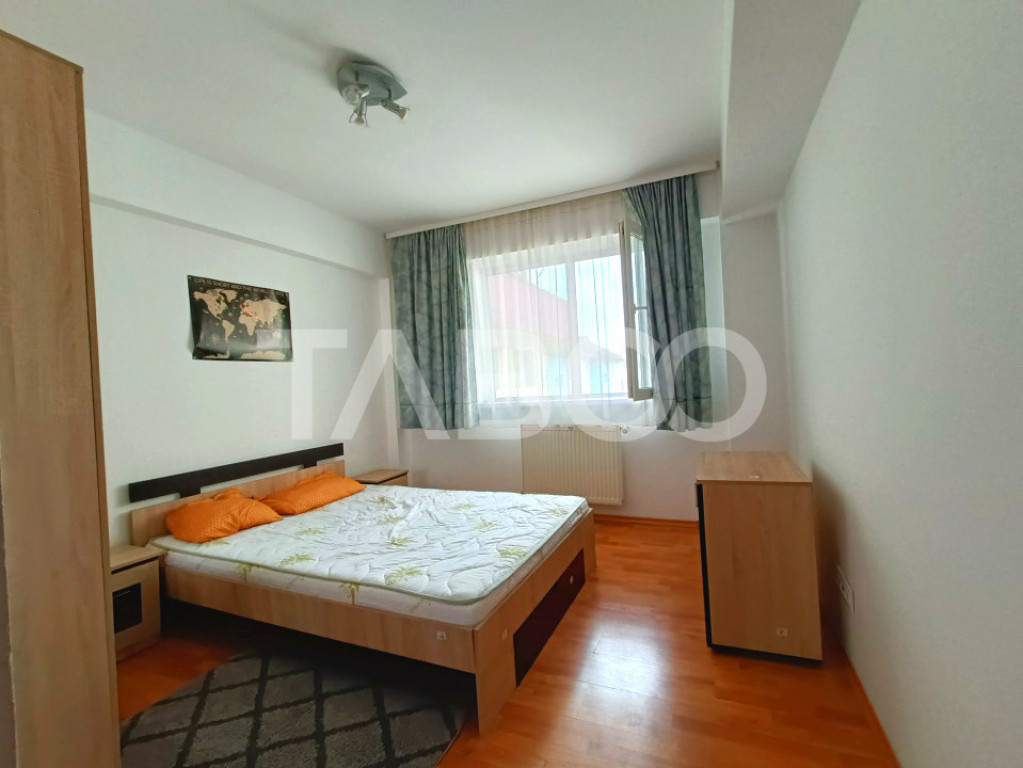 Apartament decomandat cu 2 camere in bloc cu lift - zona Tur