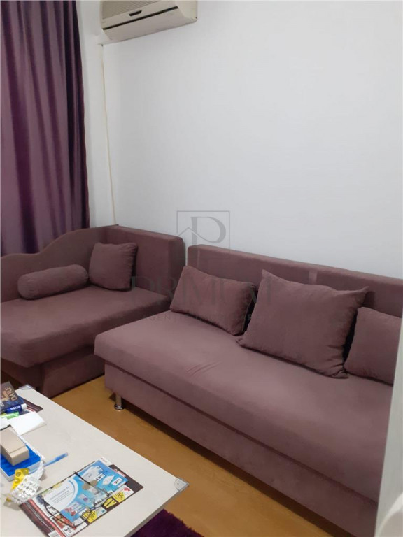 Garsoniera Renovata - Etaj Intermediar - Clima - Bloc Izolat