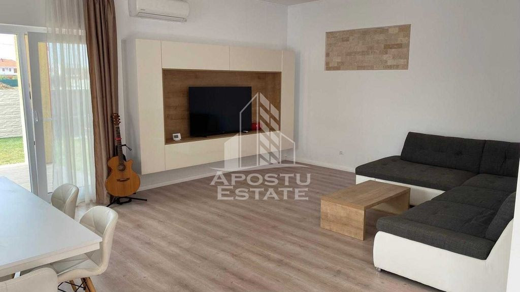 Casa cocheta si spatioasa in Dumbravita cu gradina si ter...