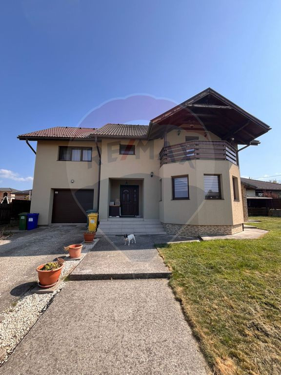 Casă de închiriat în Grosi, aproape de Baia Mare – C...