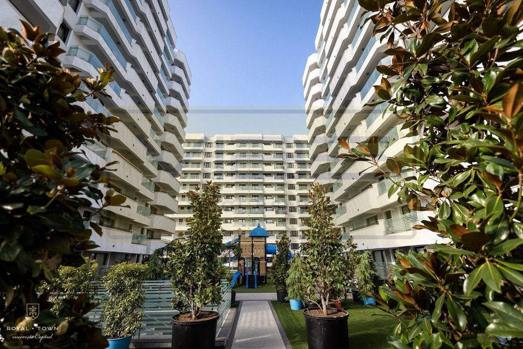 Copou- Royal Town - Decomandat - 64mp - Intabulat