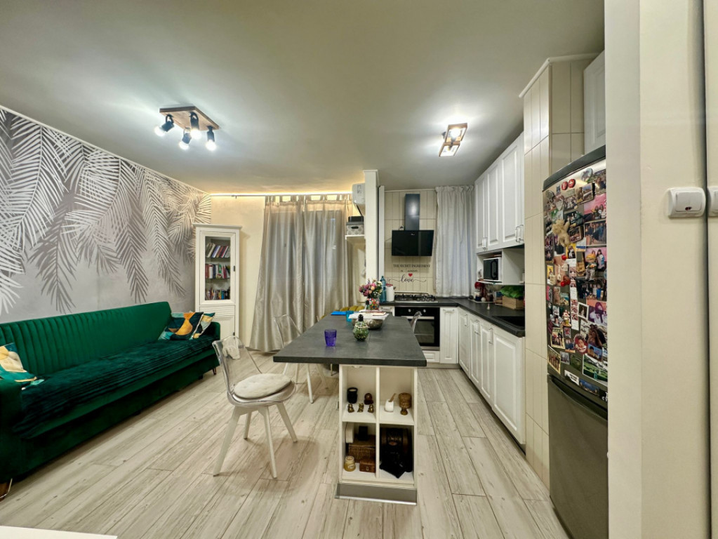 Apartament superb 3 camere mobilat și utilat DRUMUL TABERE