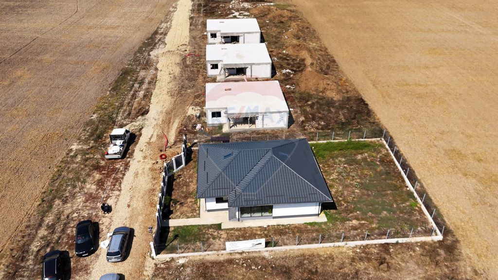 Teren Intravilan 573 mp de Vânzare cu Utilități în Ba...