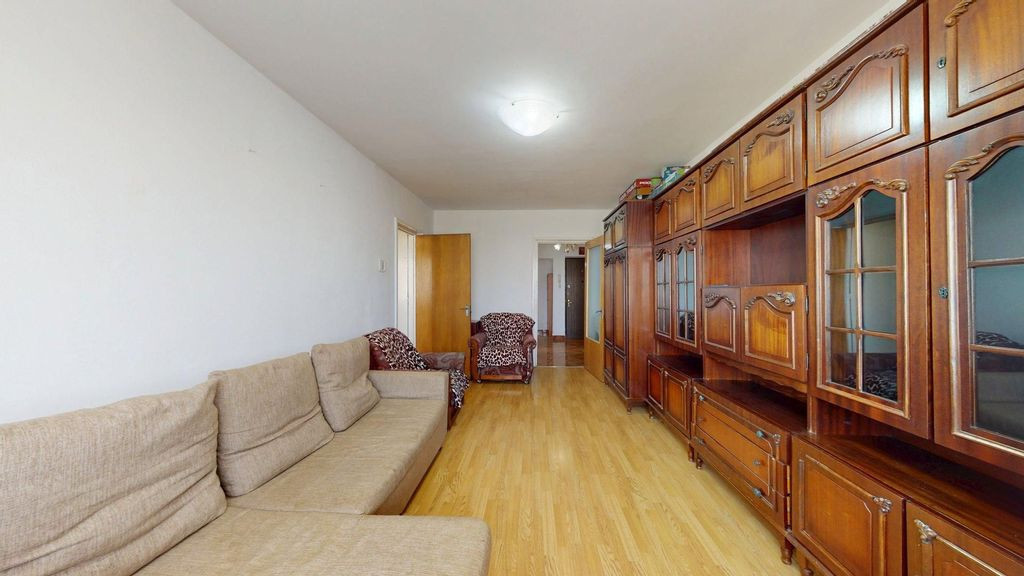 5 min Metrou Crangasi Apartament 3 camere