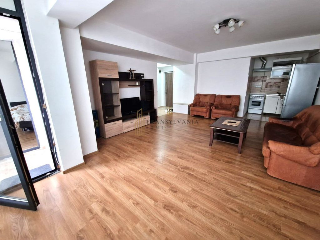 Apartament 2 camere, etaj intermediar, zona Doamna Stanca,
