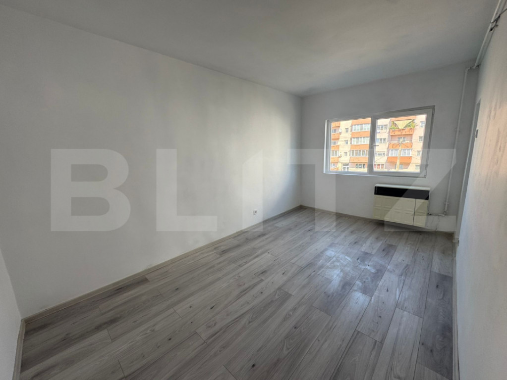 Garsoniera renovata, 21 mp, zona Tineretului