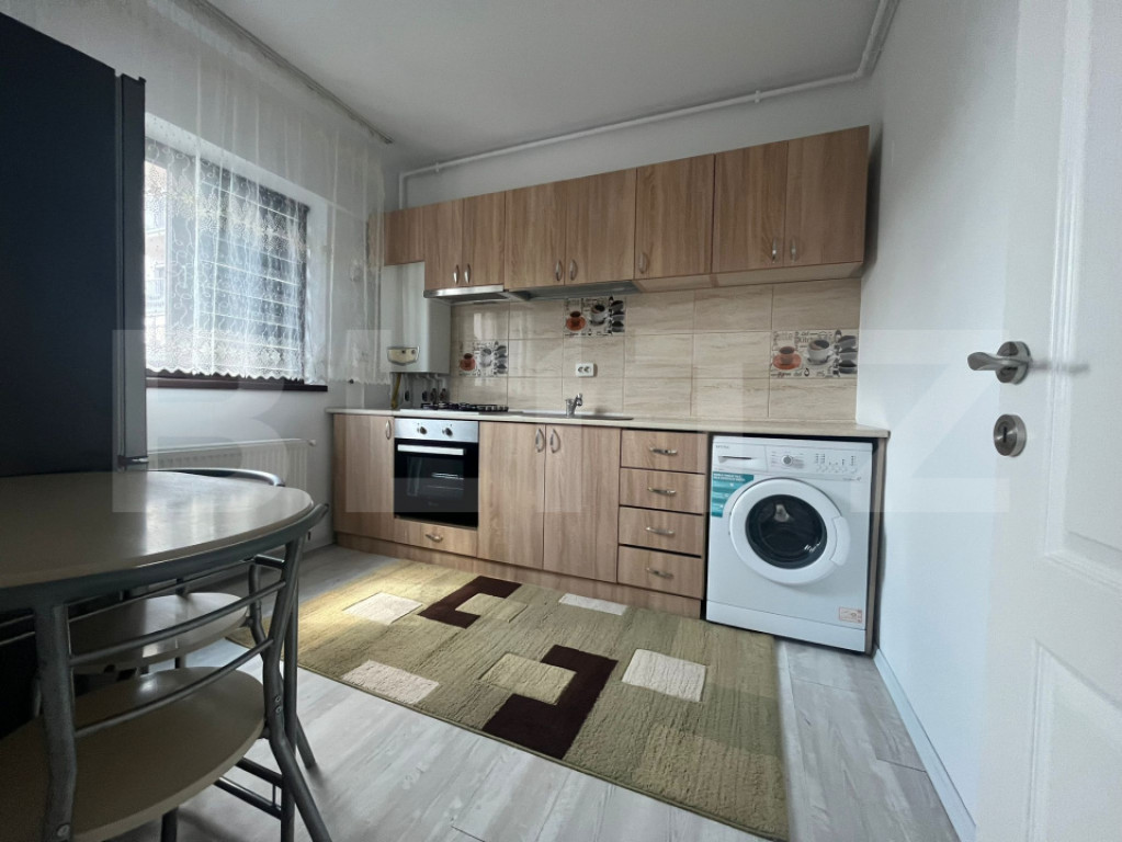 Penthouse duplex, de inchiriat, cu 3 camere, 72 mp, zona Per