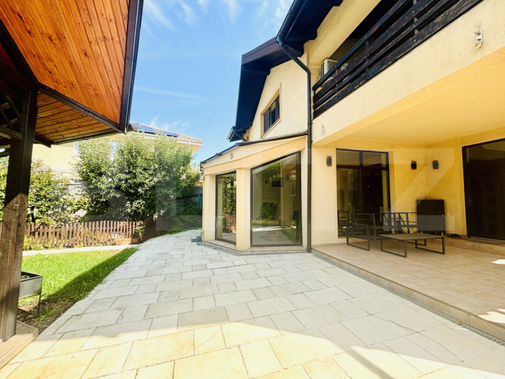 Proprietate de excepție – reședință de lux cu teren ge