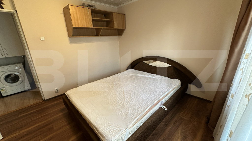 Apartament semidecomandat 2 camere, 2 balcoane, zona Decebal