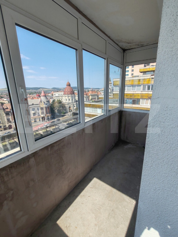 Oportunitate! - Garsonieră, 30 mp utili, balcon generos –