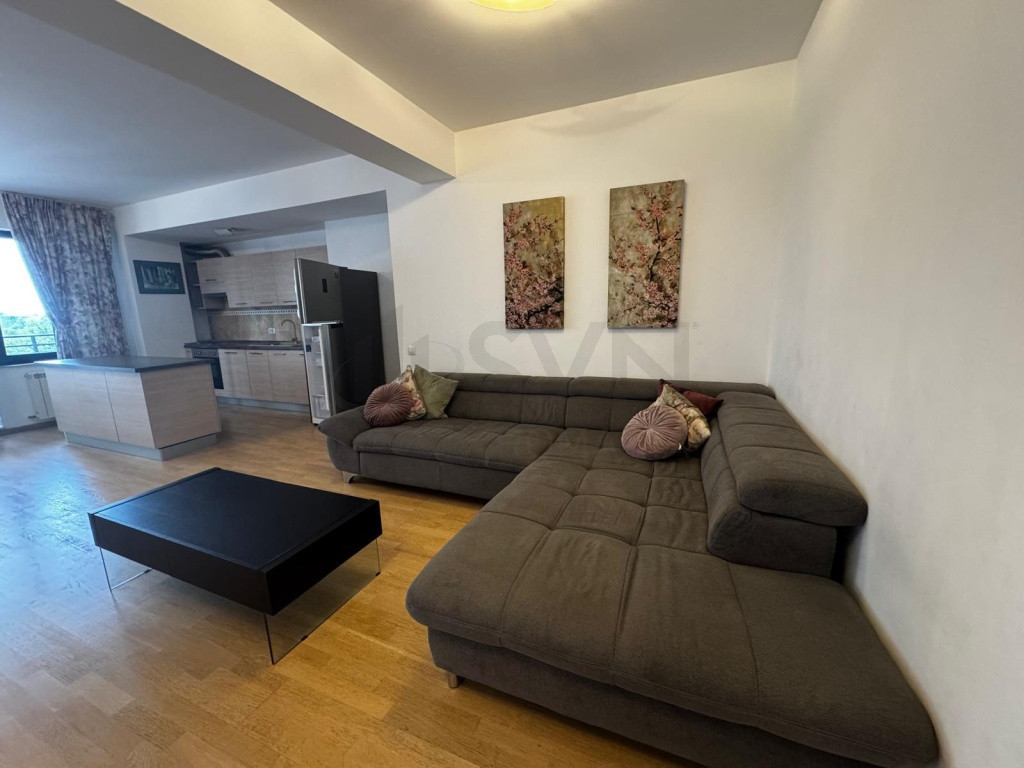 Apartament de I 4 camere I Aleea Privighetorilor