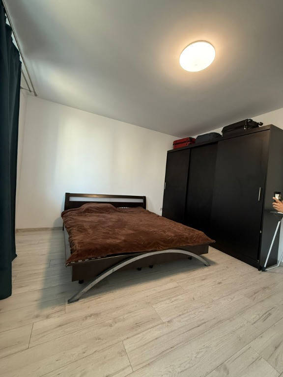 GARSONIERA MOBILATA SI UTILATA - METROU BERCENI