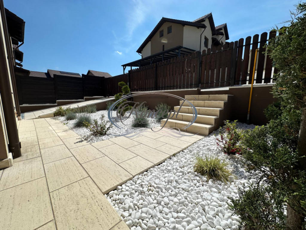 Duplex ultrafinisat in Dezmir