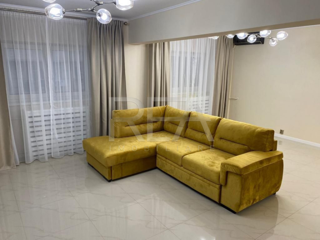 2 Camere , Semi-Decomandat , Rond Alba Iulia