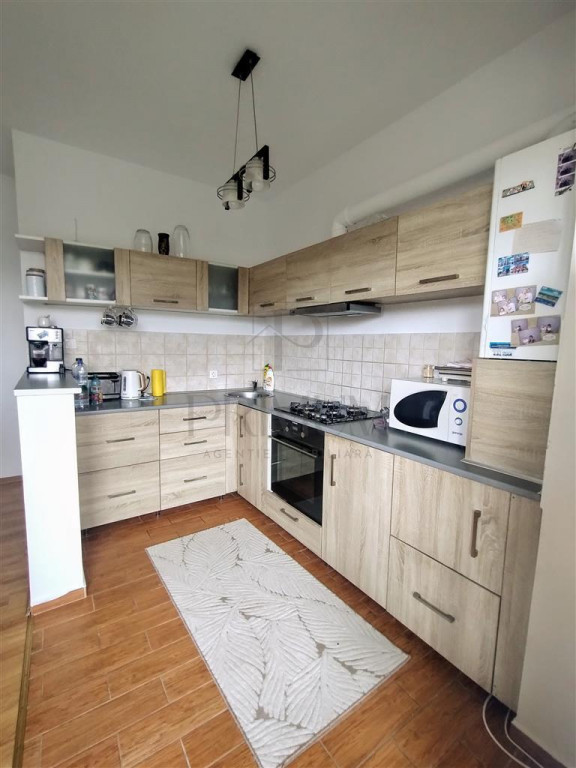 Sanandrei - Apartament 3 camere - doua balcoane - curte - fo