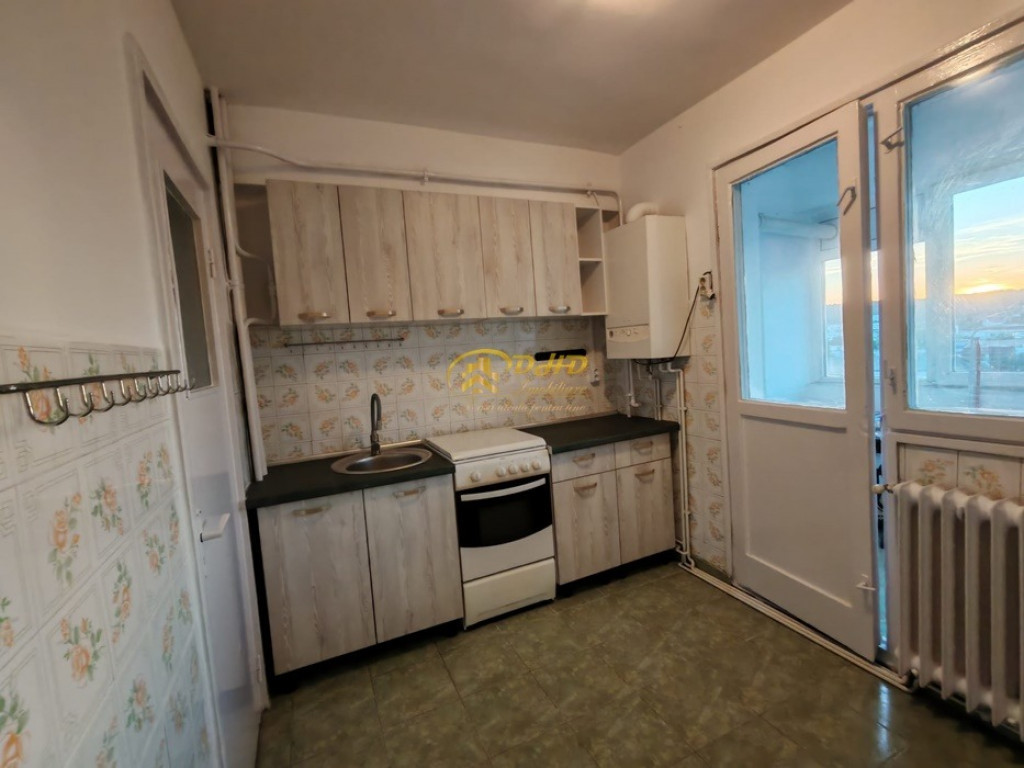PODU ROS, Ap. 3 camere, Decomandat, 75 mp, nemobilat
