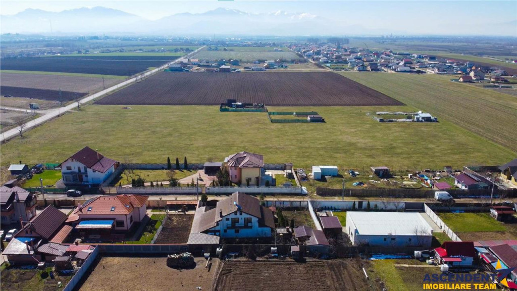 FILM! Domeniu urban, 18.200mp, cu planuri validate, Bod, Bra