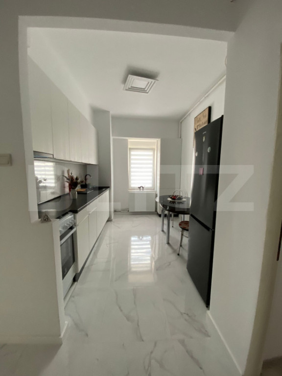 Apartament cu 2 camere, 60 MP, parcare, Zona Ultracentrala