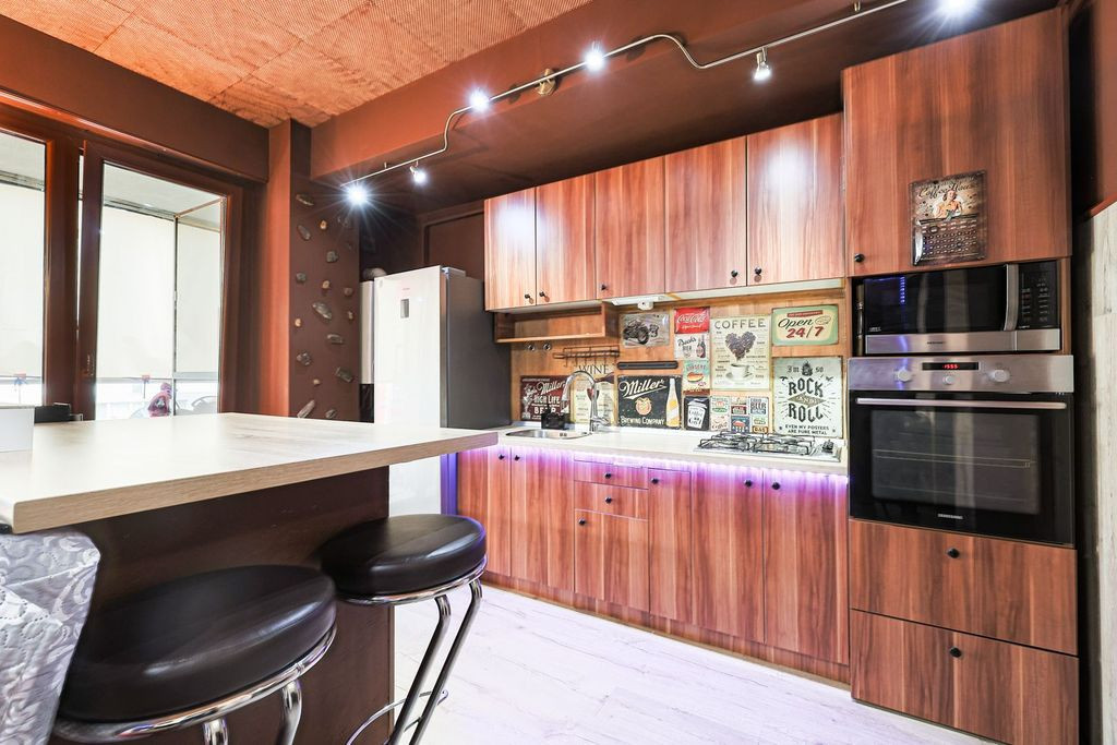 REZERVAT Apartament cu 2 camere etaj intermediar in ARED ...