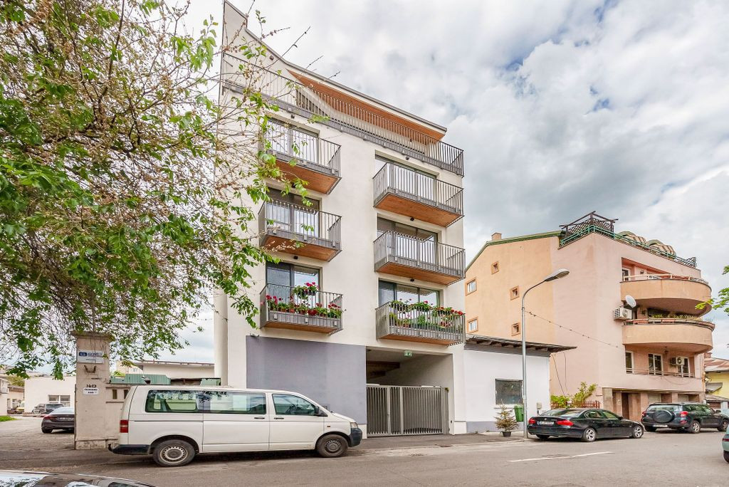 Polona Tunari Bloc 2022 Apart 3 camere 90 mp premium grad...