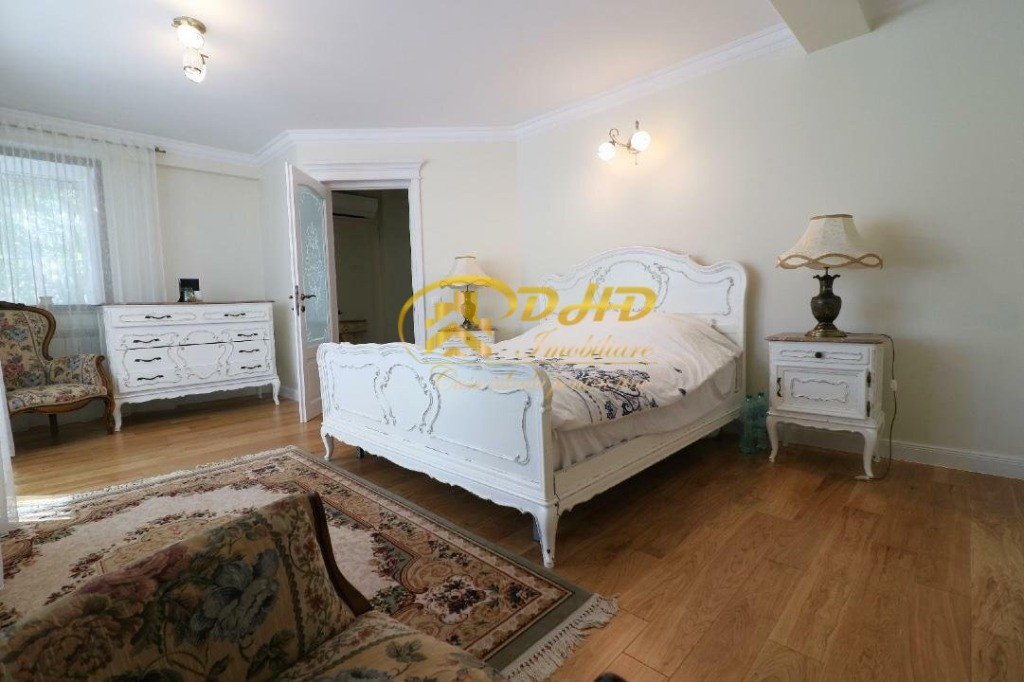 Exclusivitate - Vilă în centrul orașului