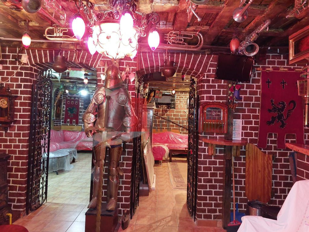 Spatiul "MEZEPOKA" , Amzei, SPATIU COMERCIAL IN ACTE, int...