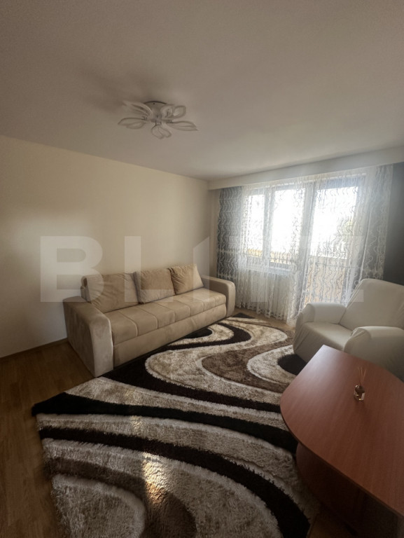 Apartament de inchiriat, cu 2 camere, 70 mp, zona centrala