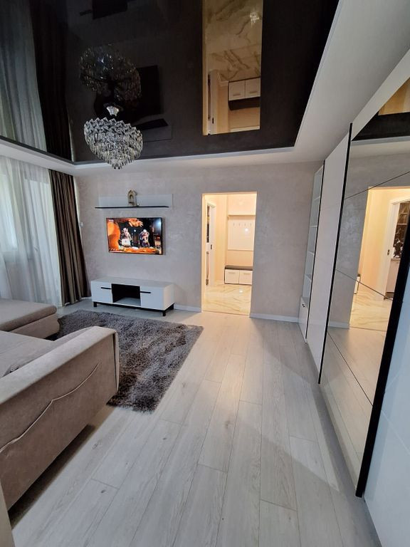 De vanzare apartament 2 camere, 48mp, semidecomandat, Tig...