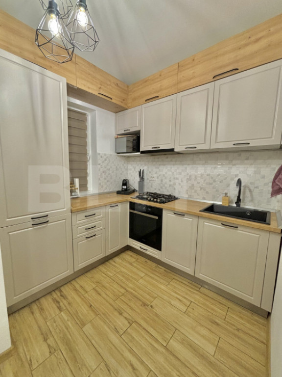 Casa cocheta, 3 camere + terasa