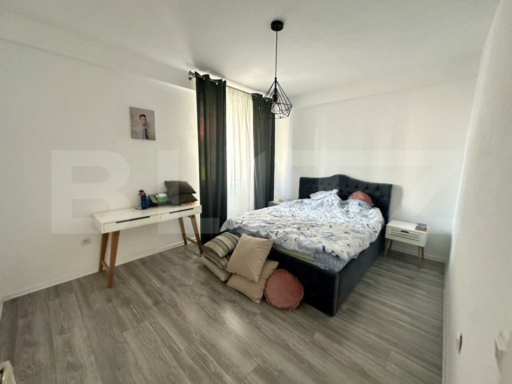 Apartament de vanzare, etaj 1, 70 mp+ terasa 30 mp, zona Amp