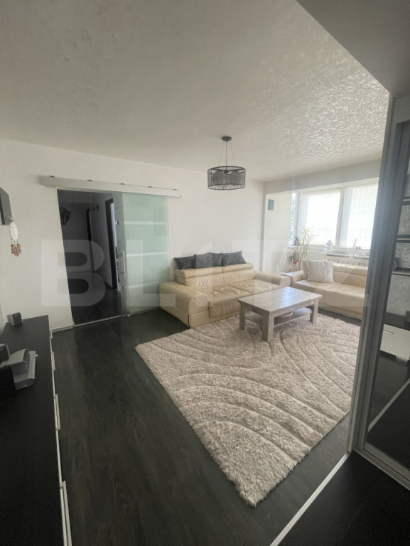 Închiriere apartament 4 camere – zona Lama, etaj 1