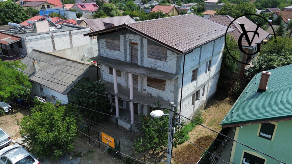 Casă P+1+M pretabilă pensiune – Eforie Nord - 11 camere