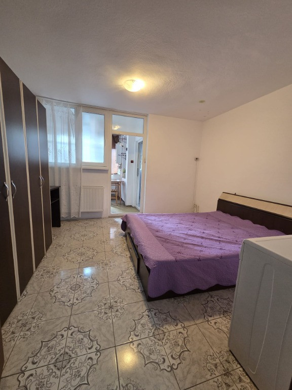 Garsoniera Pietatii etajul 1