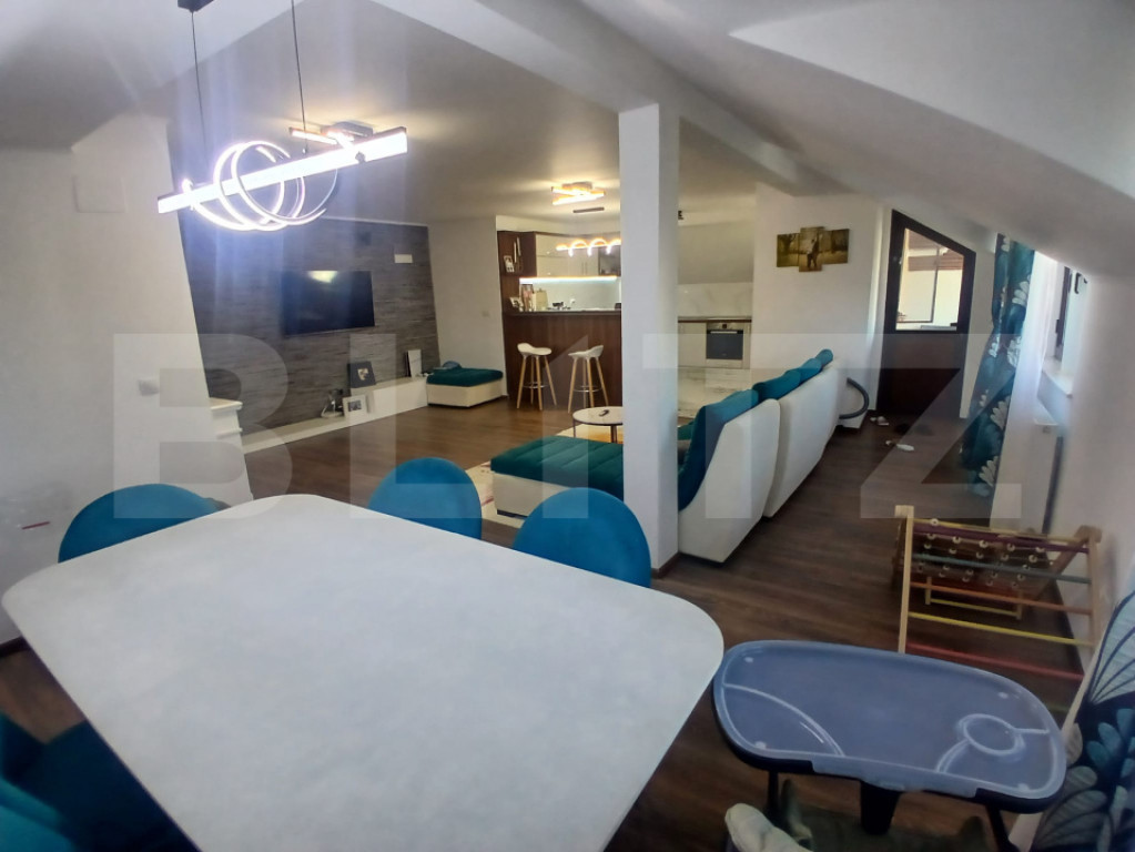 Apartament 4 camere, 110 mp, zona Bucium