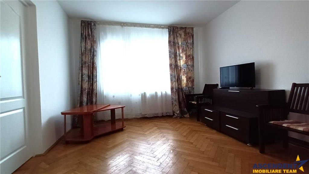 Apartament cu 2 camere etajul 2, Calea Bucuresti, Brasov
