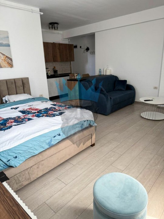 Termen Lung acelasi pret vara! Studio modern cu balcon in Ma