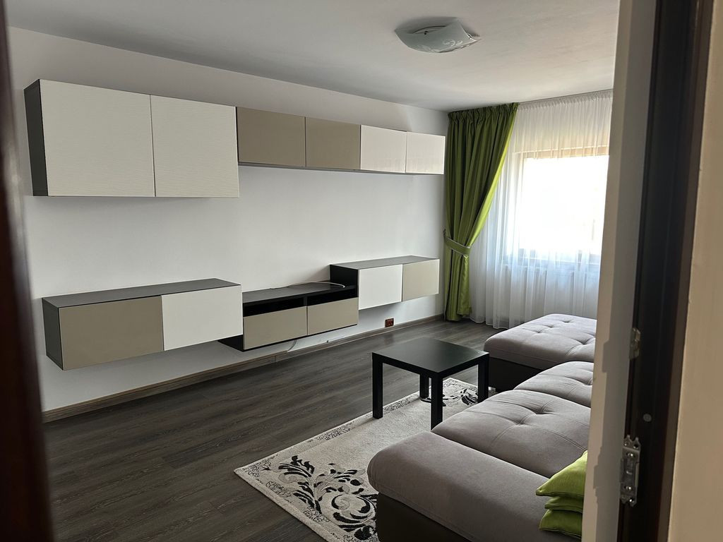 Apartament 2 camere de inchiriat - Mazepa 2