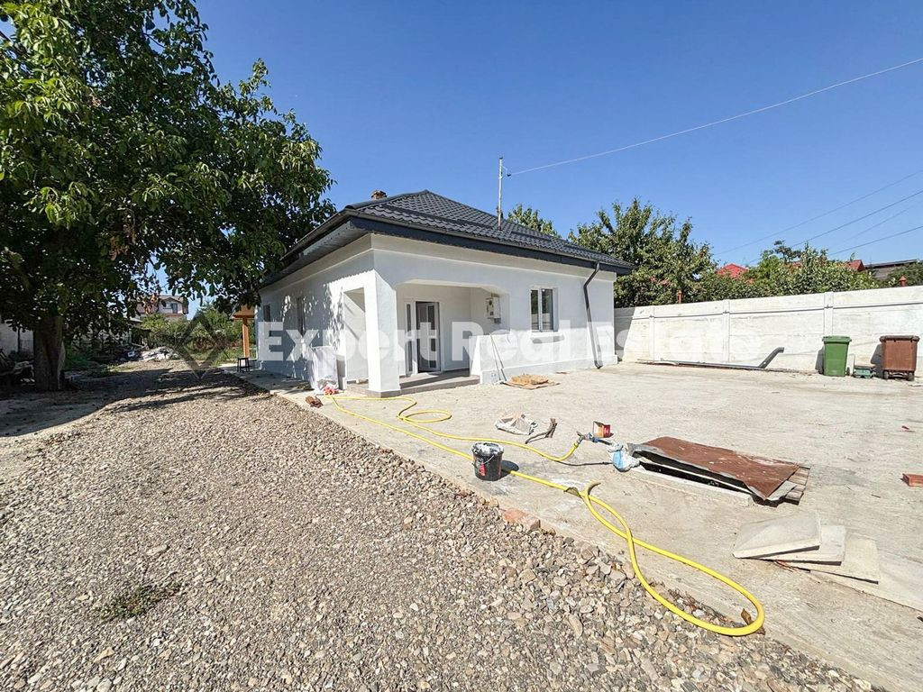 CASA PARTER-ULTRACENTRAL-OTOPENI-PRIMA INCHIRIERE