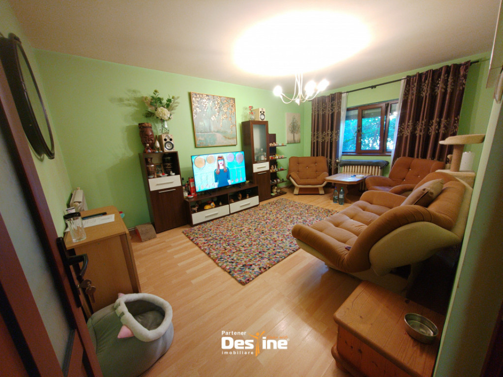 Aleea Tudor Neculai, CUG - Apartament 3 camere DECOMANDAT 76