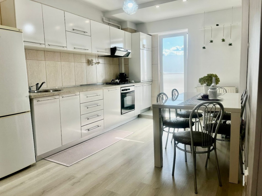 Ap 2 cam Craiovei, 1500 ron